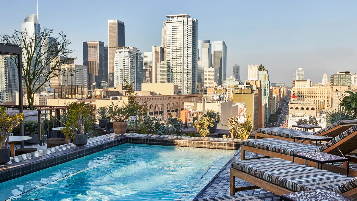 Professional Los Angeles Airport Transportation to Downtown L.A. Proper Hotel